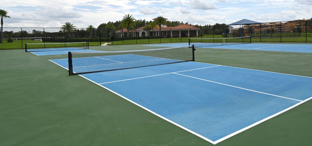 Sereno tennis courts